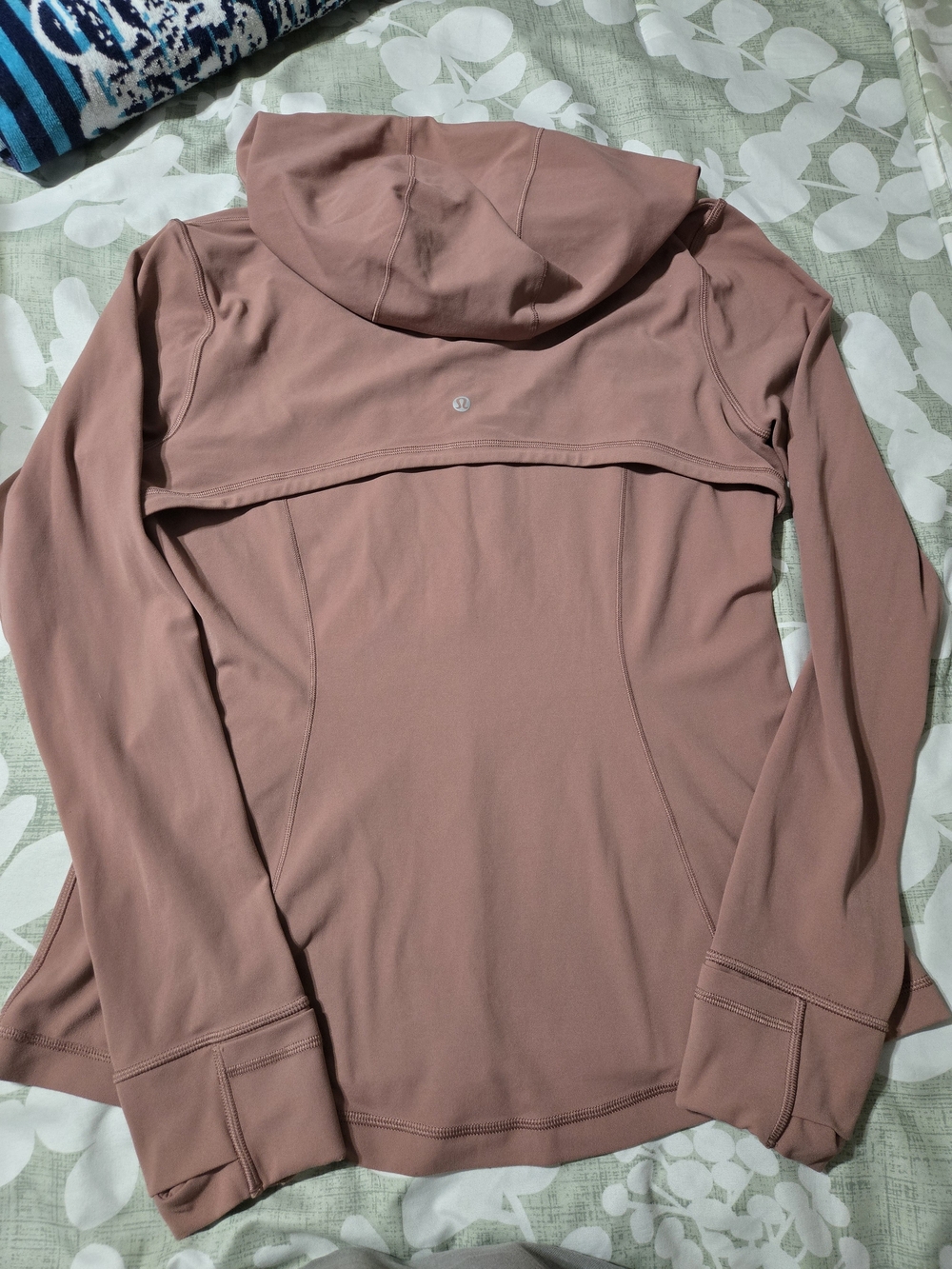 Lululemon Define Jacket - Picture 2 of 3